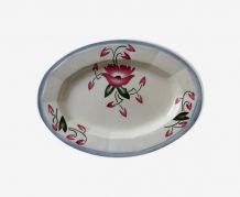 Plat de service en porcelaine opaque