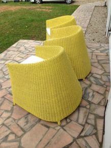 vends 3 fauteuils en rotin /osier de couleur jaune avec cous