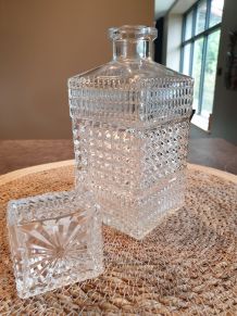 Ancienne carafe, bouteille à whisky 