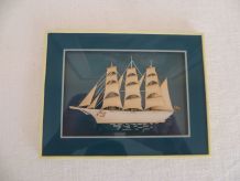 Cadre bateau en relief, bois et tissus Bretagne
