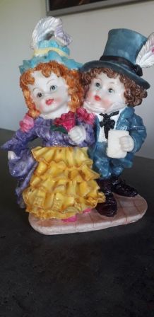 Couple en résine vintage