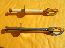 lot Anciennes pinces à sucre en métal