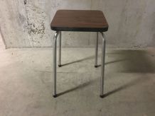 Tabouret en formica années 70