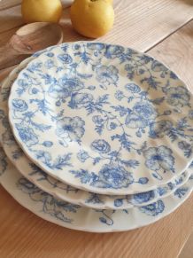 Ensemble de 3 assiettes anglaises Churchill 