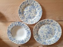 Ensemble de 3 assiettes anglaises Churchill 