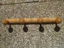 patère en bois ,ancienne , vintage