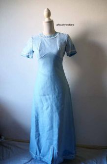 Longue robe hippie bleue ciel dentelle vintage 70's