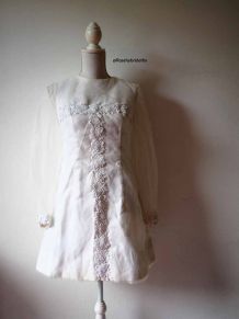 Robe babydoll Mod GoGo Twiggy blanche dentelle 60's