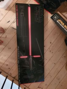 Sabre laser Kylo Ren