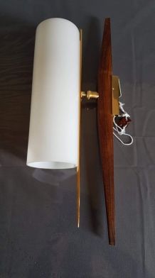 grande applique Lunel en teck, perspex et laiton 