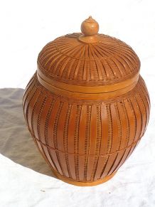 boite   en  osier , rotin