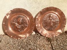 assiettes  decoratives  a suspendre en cuivre