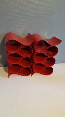 porte-bouteilles design en métal rouge (lot de 2)  années 70