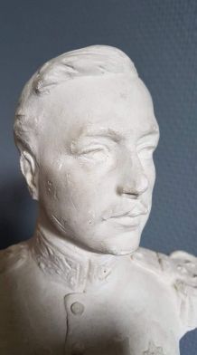 buste en plâtre blanc Albert roi des belges