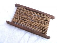 enrouleur Ancien en bois pour ficelle ,fil