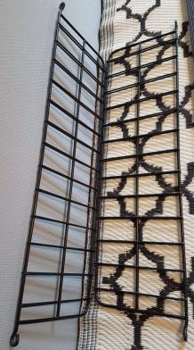 étagère murale 2 planches  bois sombre et structure métal