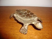 Ancienne petite tortue en laiton vide-poche ou cendrier
