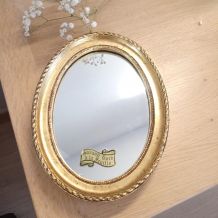 Miroir doré à la feuille d'or 
