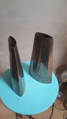vases metal argente peau de reptile 1970 
