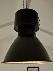 Lampe industrielle 