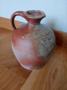 Pichet en grès