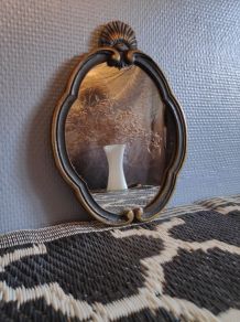 miroir ancien en métal doré