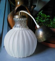 Jolie suspension en verre - rétro