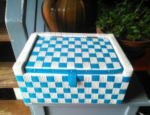 Jolie boîte scoubidou - Années 50/60