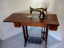 ANCIENNE MACHINE A COUDRE SINGER 1920
