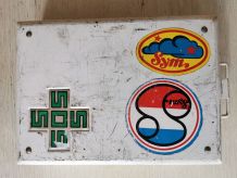 Trousse SOS métal vintage