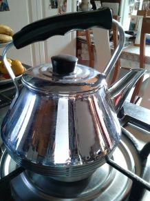 Bouilloire cuivre chromée