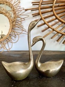 Duo de 2 cygnes ou canards en laiton vintage