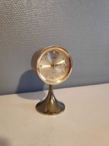 réveil vintage Rythm couleur or