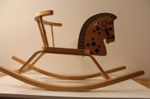 Cheval à bascule vintage 