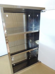 Armoire à pharmacie 