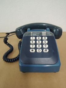 Téléphone bleu vintage