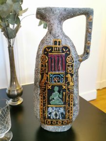 Carafe ou vase signé Paul Garnier