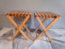 petits tabourets de pêche vintage pliants en bois vernis