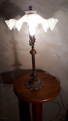 lampe marbre brun pied bronze  montur