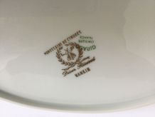 Plat en porcelaine de Limoges NANkIN