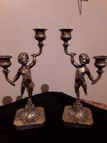 Bougeoirs chérubins en laiton