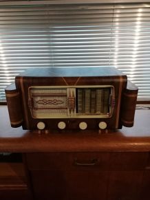 Radio vintage TSF ONDIOLA de 1952 bluetooth