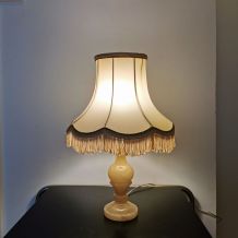 Lampe en albâtre abat-jour à franges 