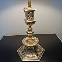 Lampe aux armoiries anglaises en laiton 