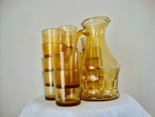 Service carafe et 15 verres vintage 