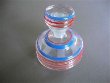 Carafe aux cercles rouges et bleus