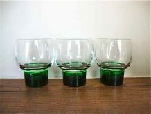 Set de 6 petits verres sur pied