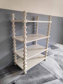 étagère bobines murale ancienne en bois peint blanc