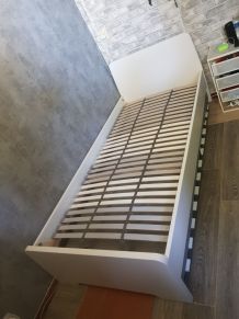 Ensemble lit enfant/adolescent 90x200 Ikea et lit tiroir