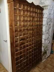 MEUBLE ANCIEN A CASES PROVENANCE SUREMENT BOUTIQUE DE CAMPAG